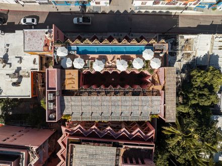 Laiva Plaza Hotel