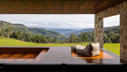 Casa Entre Peraus