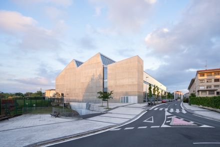 Altza Municipal Sports Center