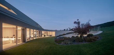 Yaw House