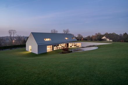 Yaw House