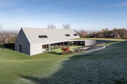 Yaw House