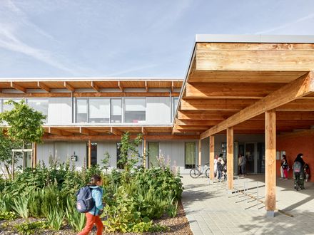 Alain Bertrand School Complex