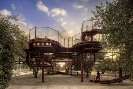 Cheshm Cheran Bazi Playground