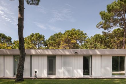 House By The Sea