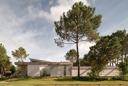 House By The Sea