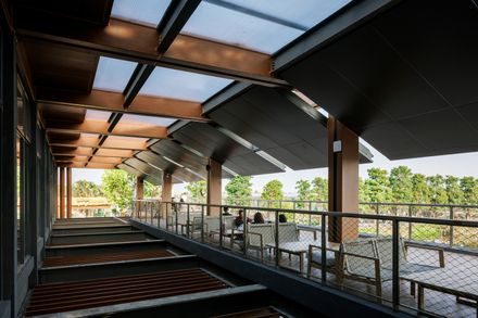 Zhuhai Chillong Dreamland Barn Restaurant