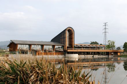Zhuhai Chillong Dreamland Barn Restaurant