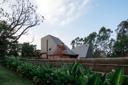 Red Valley Dwellings