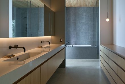 Layer House