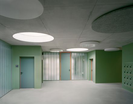 Lew-Tolstoi-School