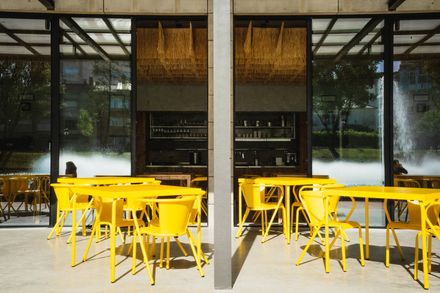É Um Restaurante