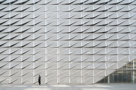 Neckarbogen Neighborhood Parking Garage