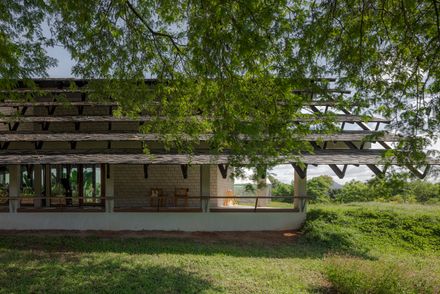 555 Sunshine Farmshop