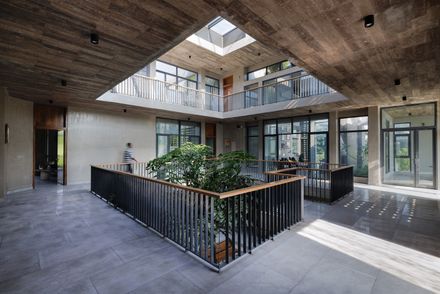 Ara Manor
