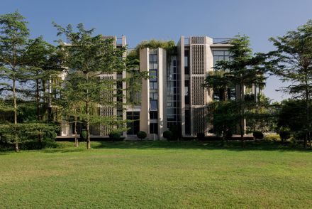Ara Manor