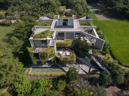 Ara Manor