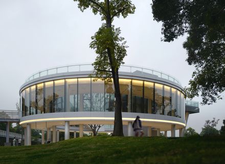 Yanqian Trail