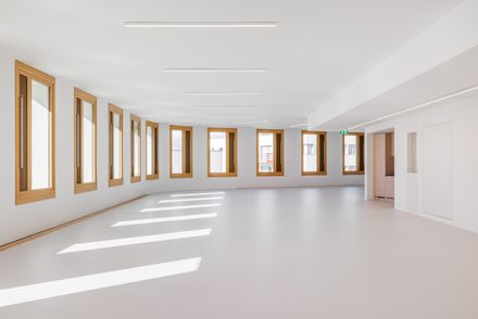 2226 Robin Seestadt Office Building