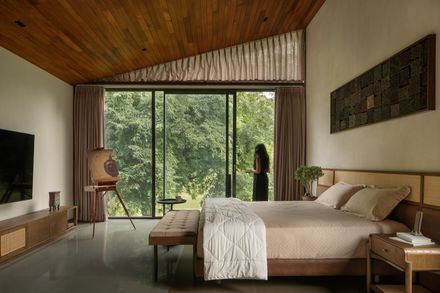 Sandstone House