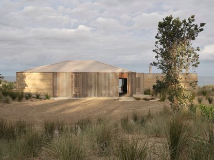 Double Courtyard House