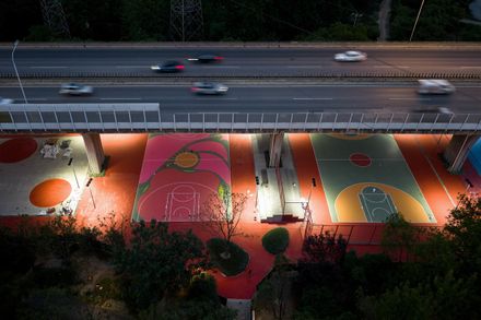 China Resources Wuhan Optics Valley Runjing Park Commercial Renewal
