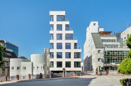 YP Building