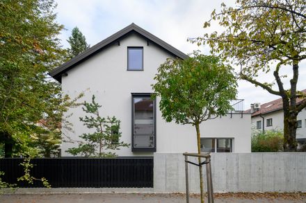 Renovation Of Two Terraced Houses Of The Housing Cooperative "Progres - Mirje" Ljubljana
