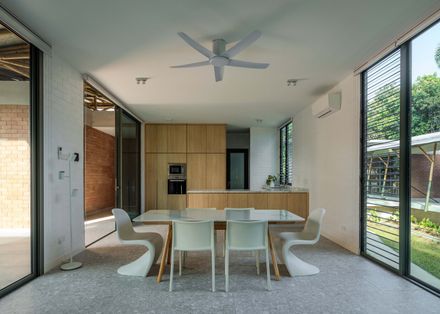 Anjung House