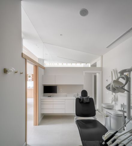 MD Dental Clinic