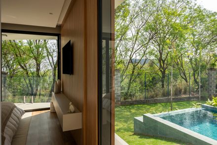 Virtis House
