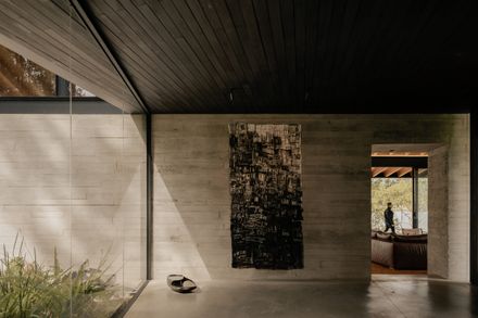 House On The Reservoir