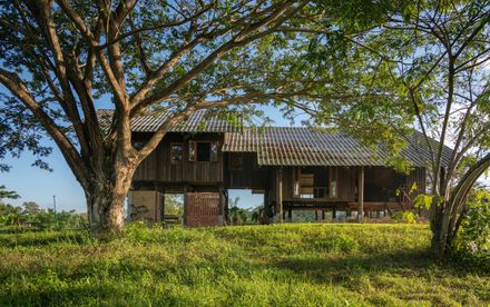 Raintree Lane Farm House