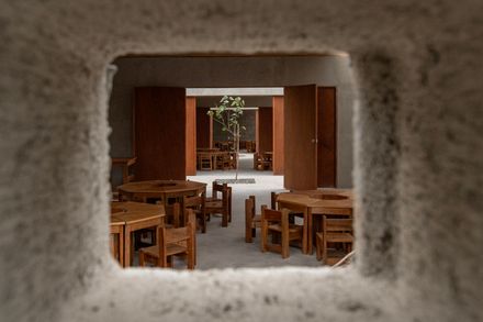 Modular Nest School In Ancón: Lineage Of David II