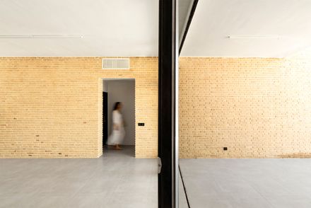B-Neshat Villa