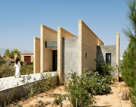 B-Neshat Villa