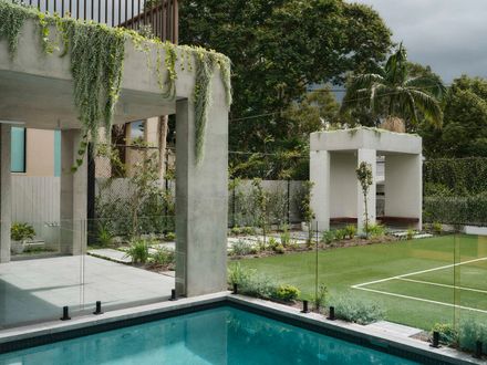 Riverton House