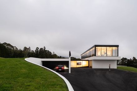 AW House