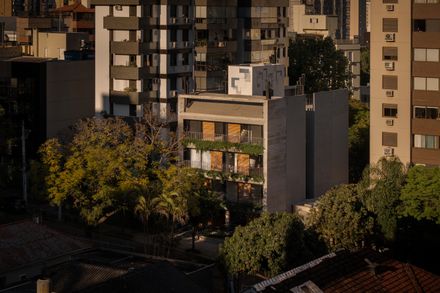 Lina Building