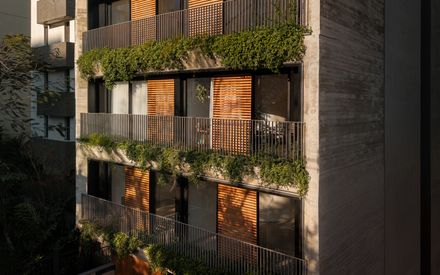 Lina Building
