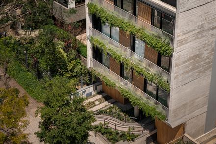 Lina Building