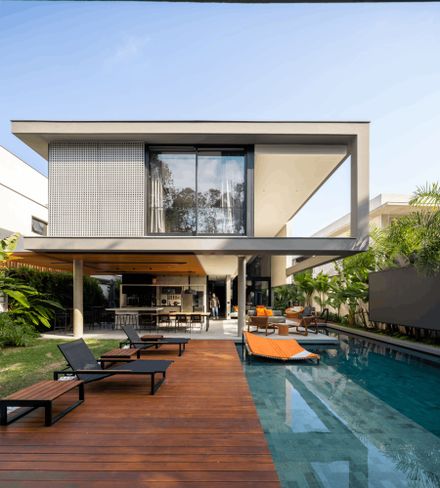 C21 Residence