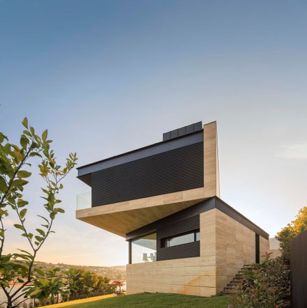 Flumen House