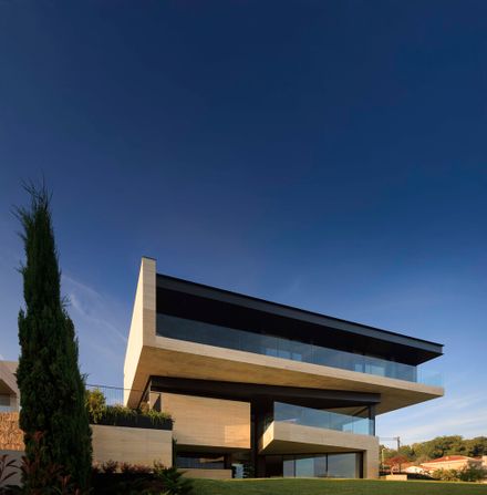 Flumen House