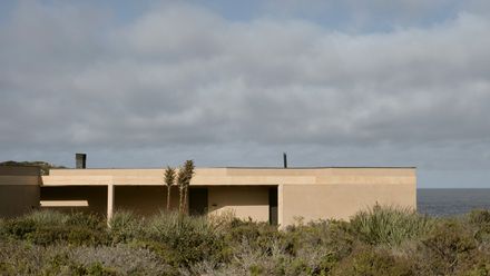 Jardinera House