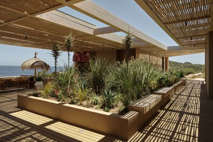 Jardinera House