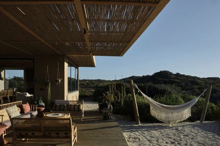 Jardinera House