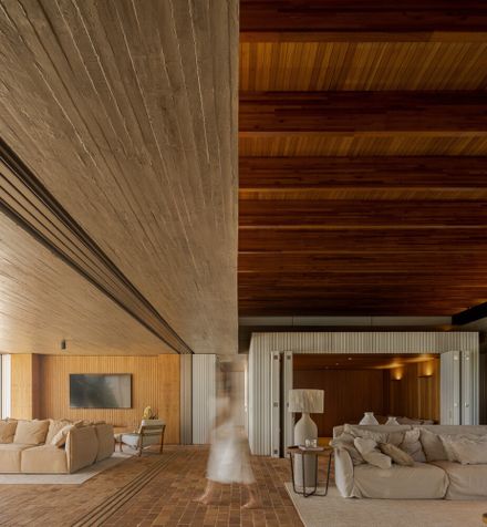 Alva House