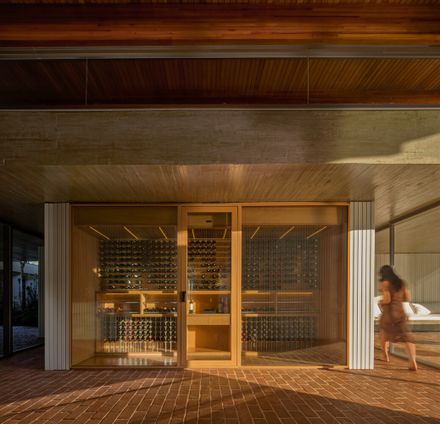 Alva House