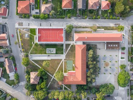Extension Of A Primary School - New School Pavilion And Multipurpose Hall
